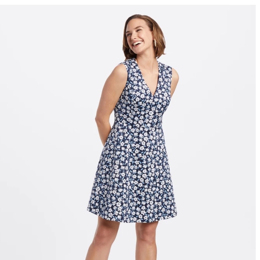 Draper James Floral Love Circle Dress - Picture 2 of 10